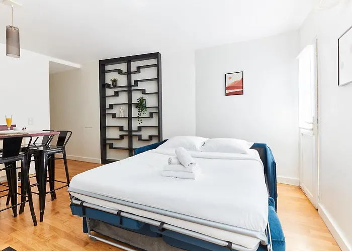 Bnbnova - Latin Quarter - 1br With Balcony Apartament *