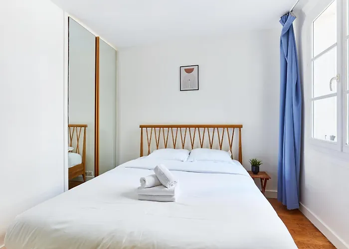 Bnbnova - Latin Quarter - 1br With Balcony * Paryż