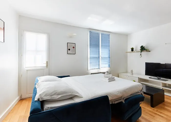 Apartament Bnbnova - Latin Quarter - 1br With Balcony Paryż