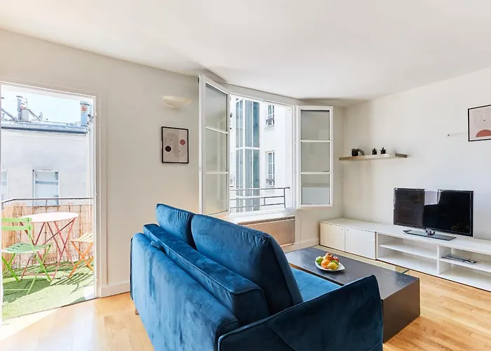 Bnbnova - Latin Quarter - 1br With Balcony Apartament